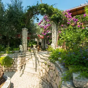Apartment Picolo Paradiso Miljenko Debelic, Barbat na Rabu
